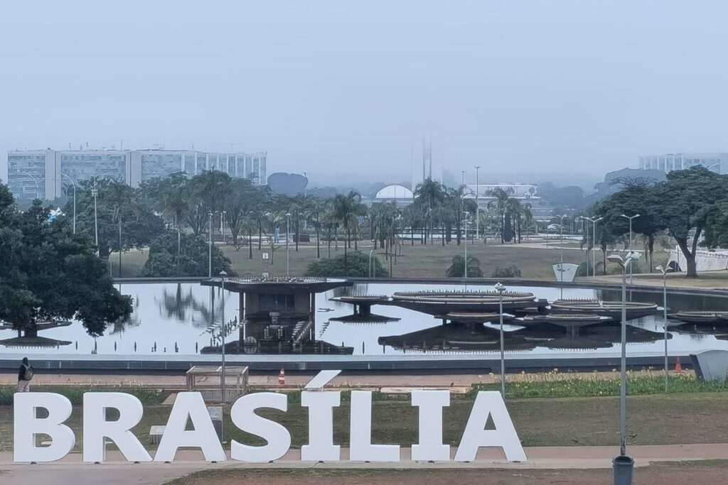 26486dc18ee5dbfcccb8e735efc1b69b-1024x683 DF amanhece com frio e forte neblina nesta sexta (30/5).
