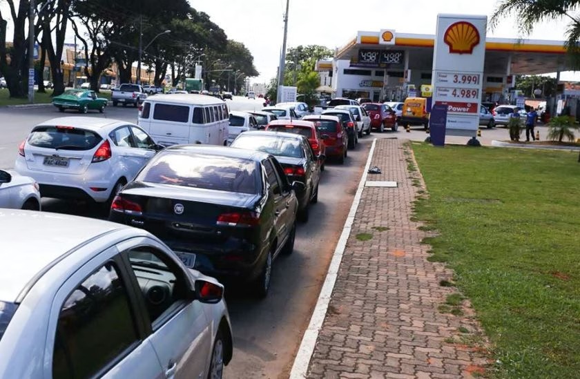 d83853797e3e723290612c04c6dc4a8f Gasolina será vendida a R$ 4,52 no DF, no Dia Livre de Impostos.