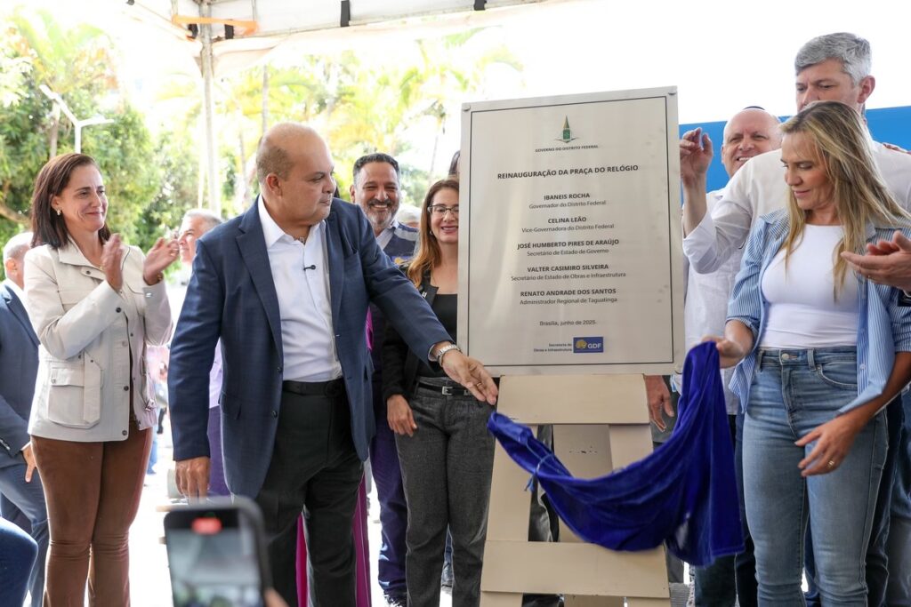 002541df868a5b789475096211ea6d37-1024x683 Ibaneis inaugura reforma da Praça do Relógio, que custou R$ 6 milhões.