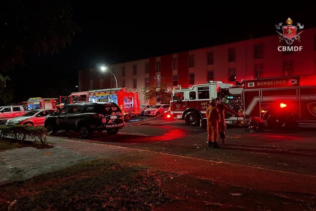 e54b0e18662b5879f0caae6819b0ded8-1024x683 “Tinha muito material inflamável”, diz vizinho de morto em incêndio.