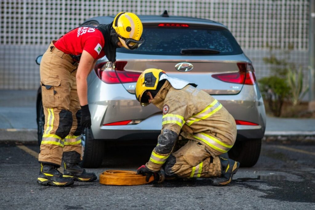 f98140bdef1b43b752ace89b538d7265-1024x683 “Tinha muito material inflamável”, diz vizinho de morto em incêndio.