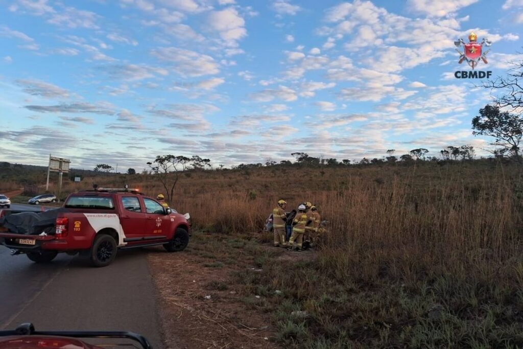 Acidente-Df-495-1024x683 Seis pessoas ficam feridas após colisão frontal em rodovia do DF.